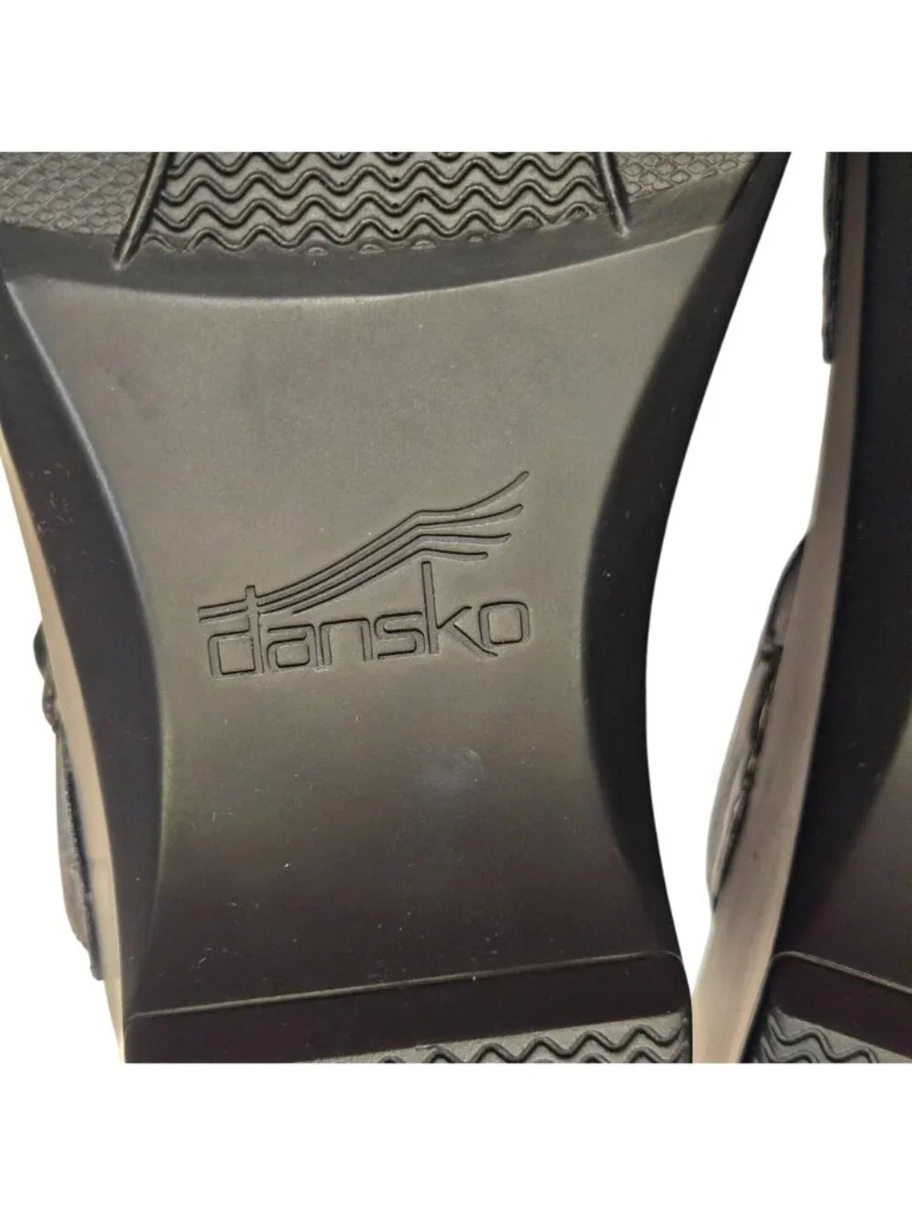 Dansko sam clogs